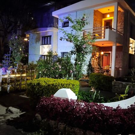 Hotel Seven Roads Kodaikanal Buitenkant foto