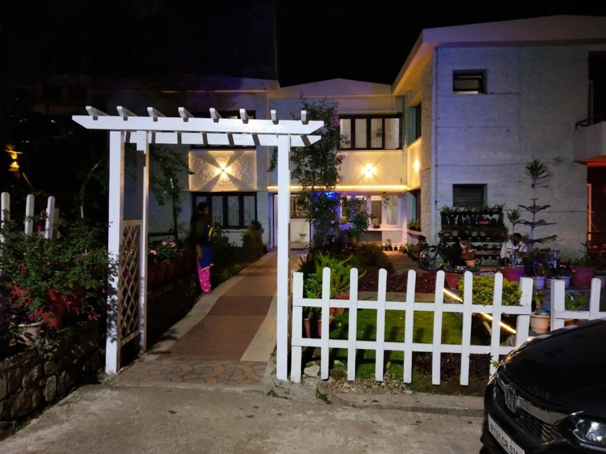 Hotel Seven Roads Kodaikanal Buitenkant foto
